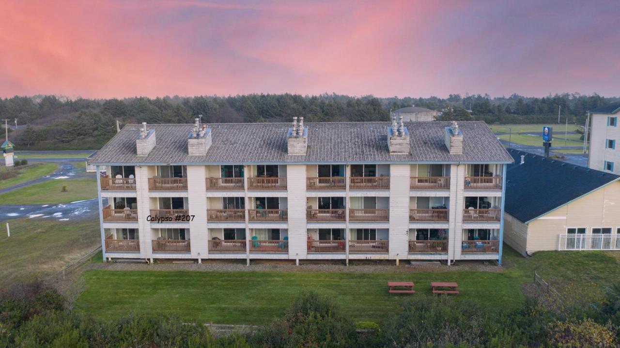 Aurora At Nautilus - Pet Friendly Oceanfront Condo Ошен Шорс Экстерьер фото
